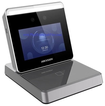 Máy Đăng Ký Khuôn Mặt HIKVISION DS-K1F600U-D6E – 2MP, Chống Giả Mạo, Hỗ Trợ 2.000 Khuôn Mặt & 20.000 Thẻ